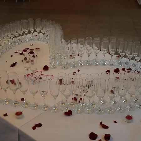 Komandor Osrodek Wczasowy Погожелица