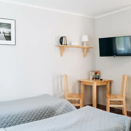 База отдыха Komandor Osrodek Wczasowy Погожелица