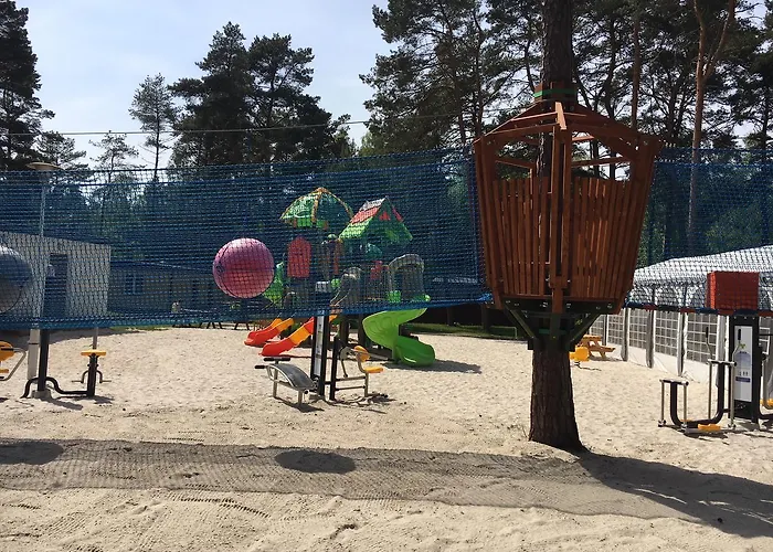 Komandor * Pogorzelica (Gmina Rewal)