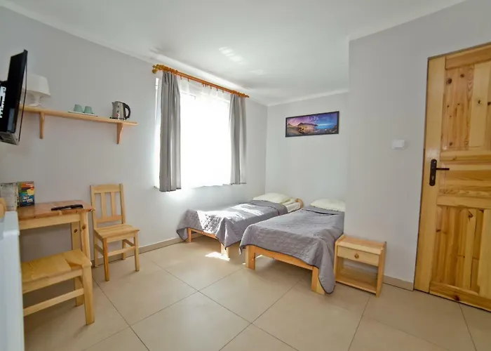 Komandor * Pogorzelica (Gmina Rewal)